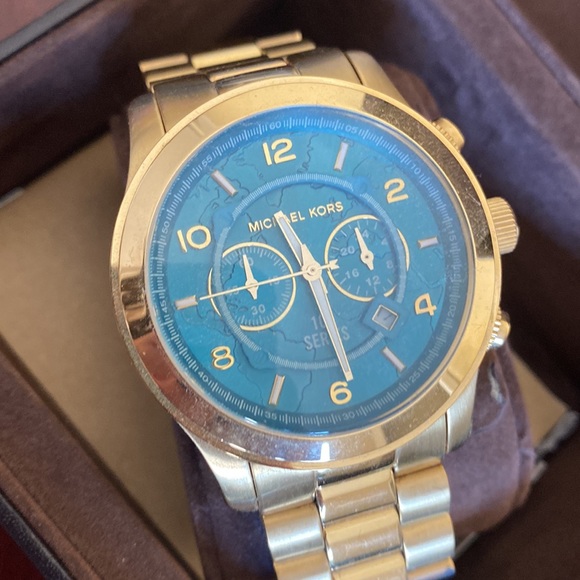 Hunger stop 100 turquoise watch 45 mm - Picture 3 of 4